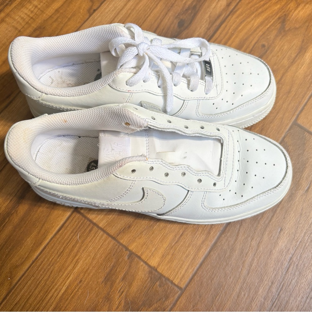 COPY - White Nike Air Force 1 athletic sneaker